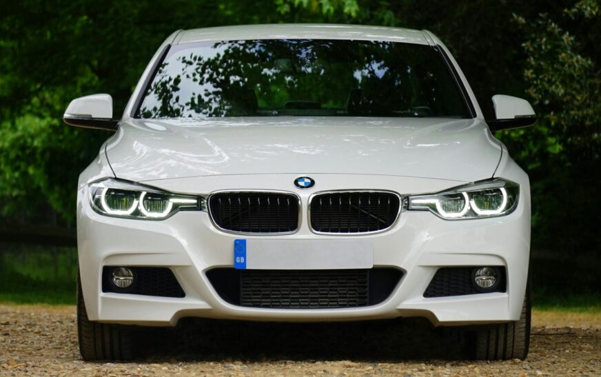 What are the legal considerations that can make traveling with a monthly rented convertible unchallenging and affordable in the city? Learn about the agreement policies, insurance charges, and traffic regulations set by the authorities.